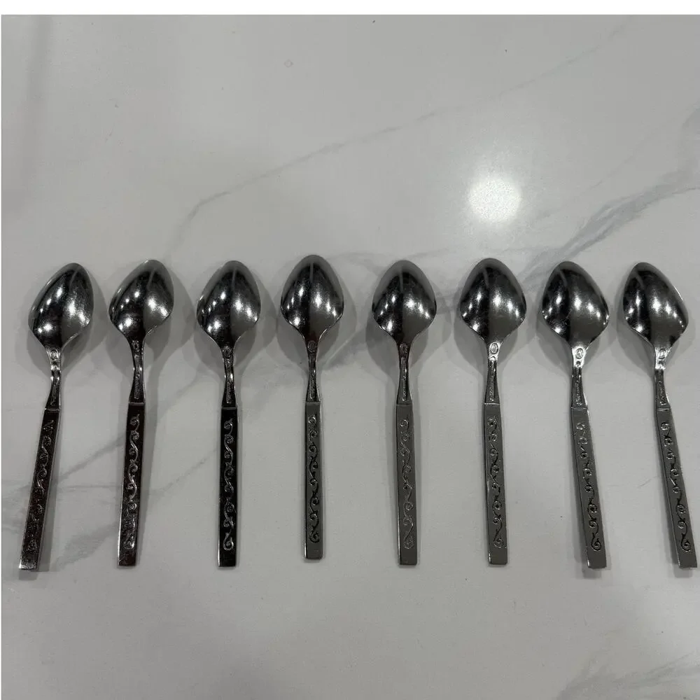 VINTAGE Oneida Spanish Court Teaspoons Set of 8 Stainless Black Scroll MCM